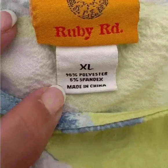 Ruby Rd Light Green, Purple & Blue scoop neck blouse (size xl) - Picture 7 of 7